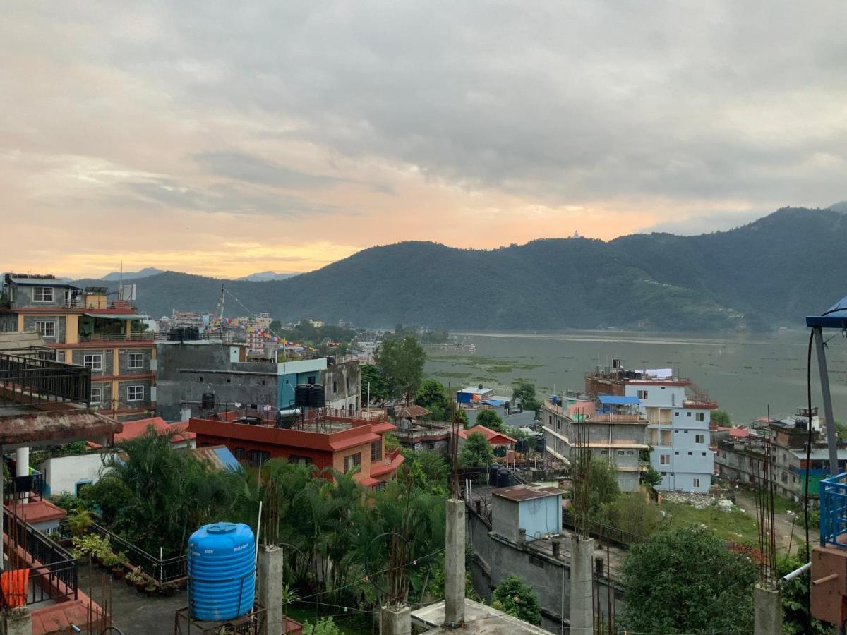 Villa Bamboo Garden Pokhara Exterior foto